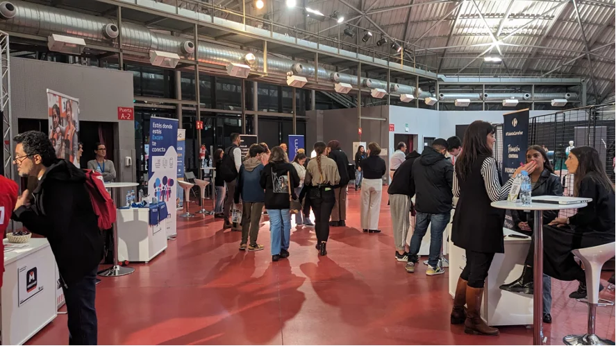 El Distrito de Urbanizaciones y Alcobendas inician unas jornadas de empleo para todas las edades 2 Feria 3