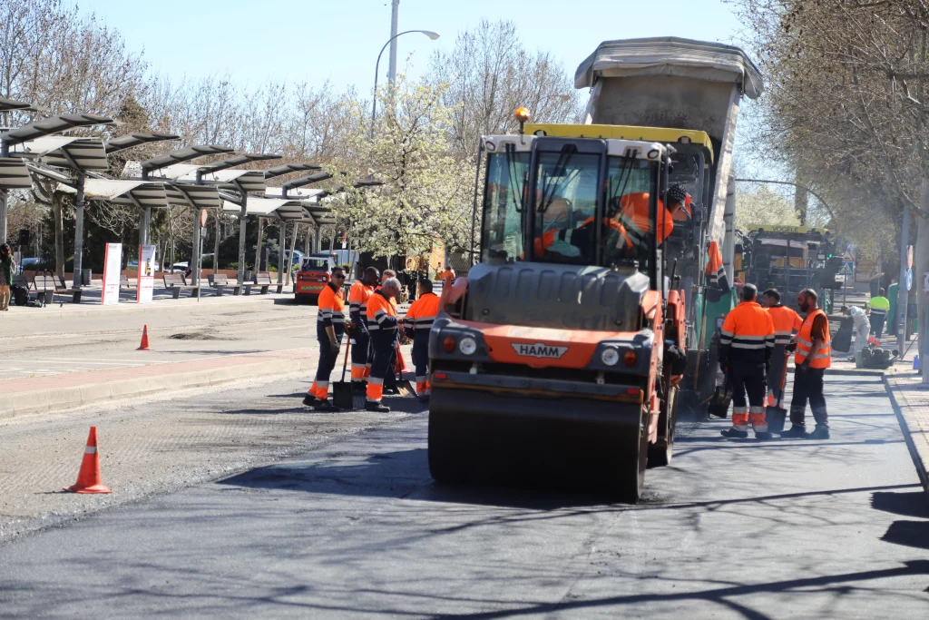 Esto costará a los vecinos de Alcobendas el asfaltado de 2026 1 Arranca la preparación de la segunda fase del asfaltado que afecta a El Soto de La Moraleja