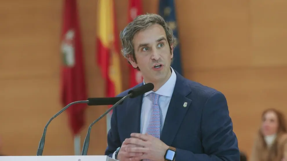 Aitor Retolaza: «Estoy disfrutando de esta nueva etapa sin la presión de la alcaldía» 2 Aitor Retolaza tres