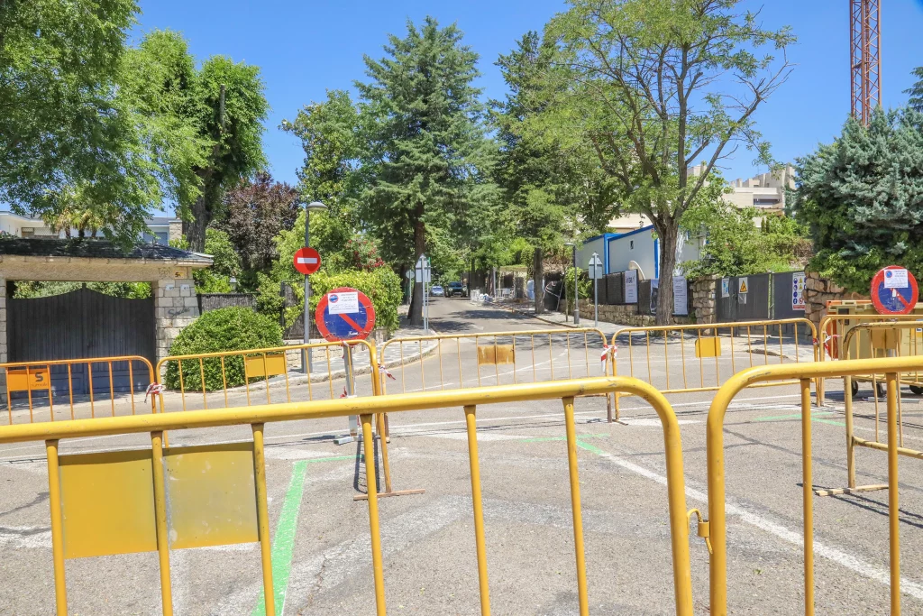 OBRAS CALLE HIEDRA