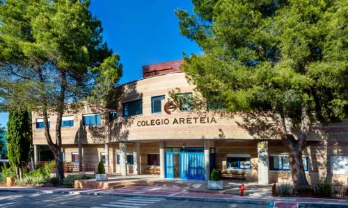 Estos son los pros y contras de la educación de élite en La Moraleja 2 colegio areteia el colegio 1