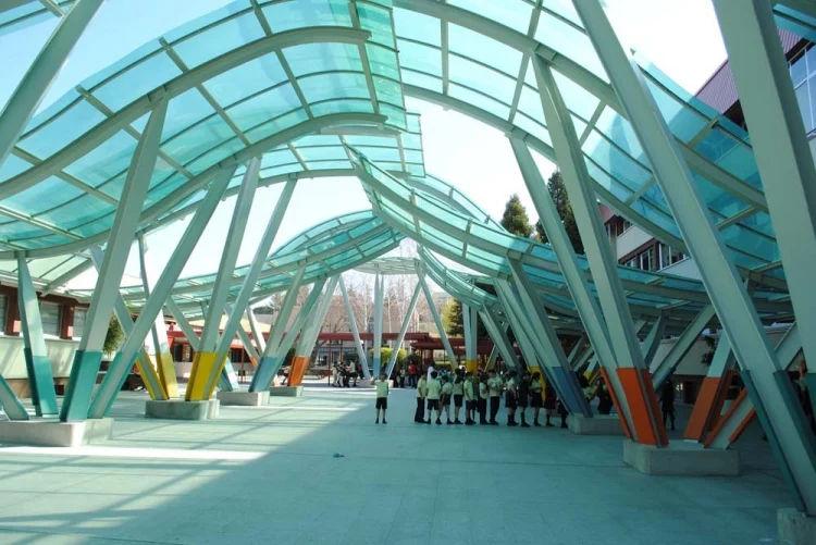 Colegios en las urbanizaciones de Alcobendas: cuál elegir 4 los sauces la moraleja