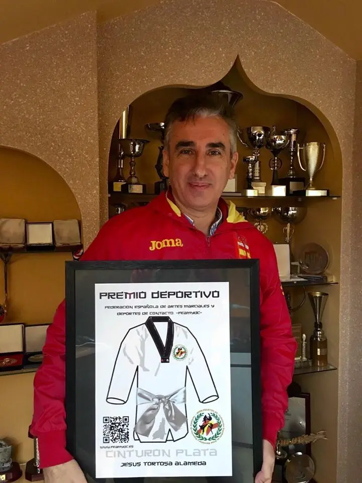 De campeón del taekwondo a concejal en Alcobendas: la gestión deportiva de Jesús Tortosa acumula retrasos y críticas vecinales 2 Jesus Tortosa Alameda – Federacion Espanola de Artes Marciales y Deportes de Contacto