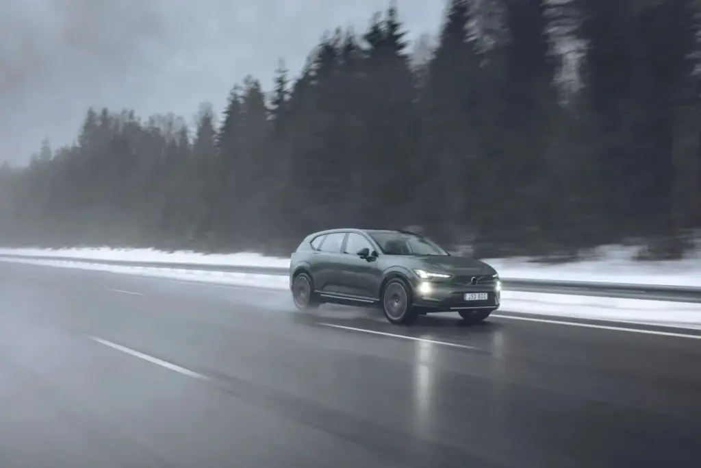 Volvo EX60. Galeria 1