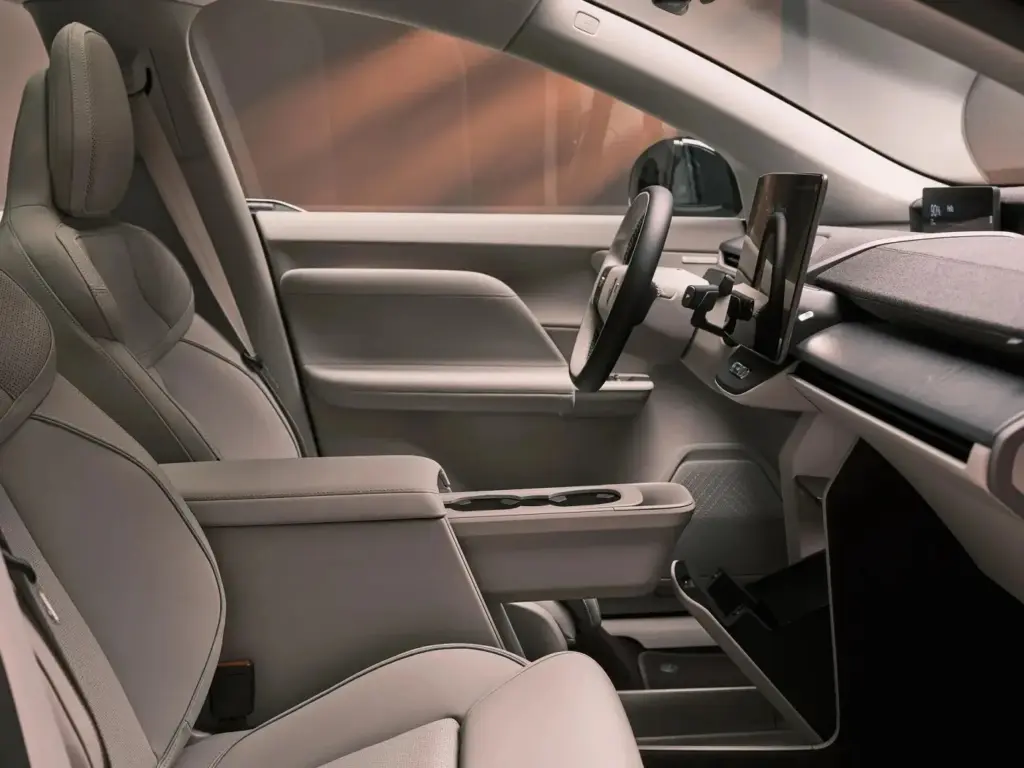 Volvo EX60. SUV electrico. Seguridad del vehiculo