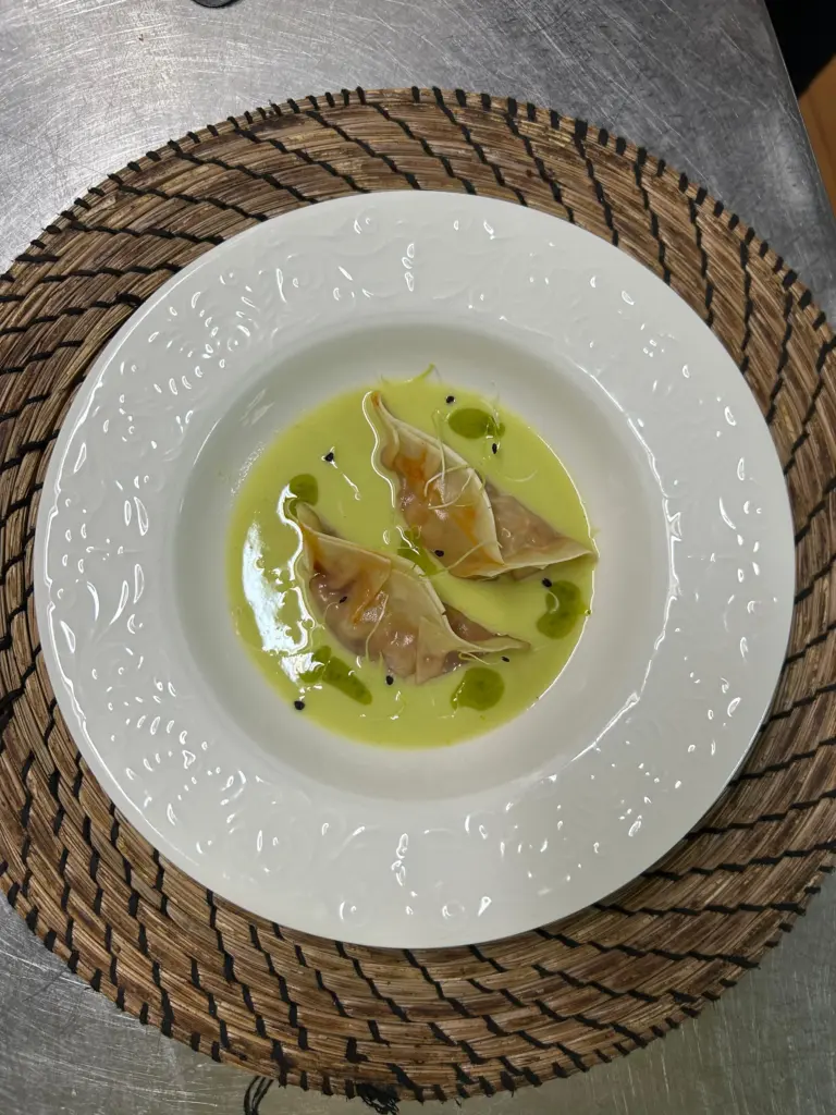 Alcobendas se convierte en el epicentro de la gastronomía internacional con el regreso de las exclusivas noches de maridaje 2 FOTO GYOZA CENA MARIDAJE