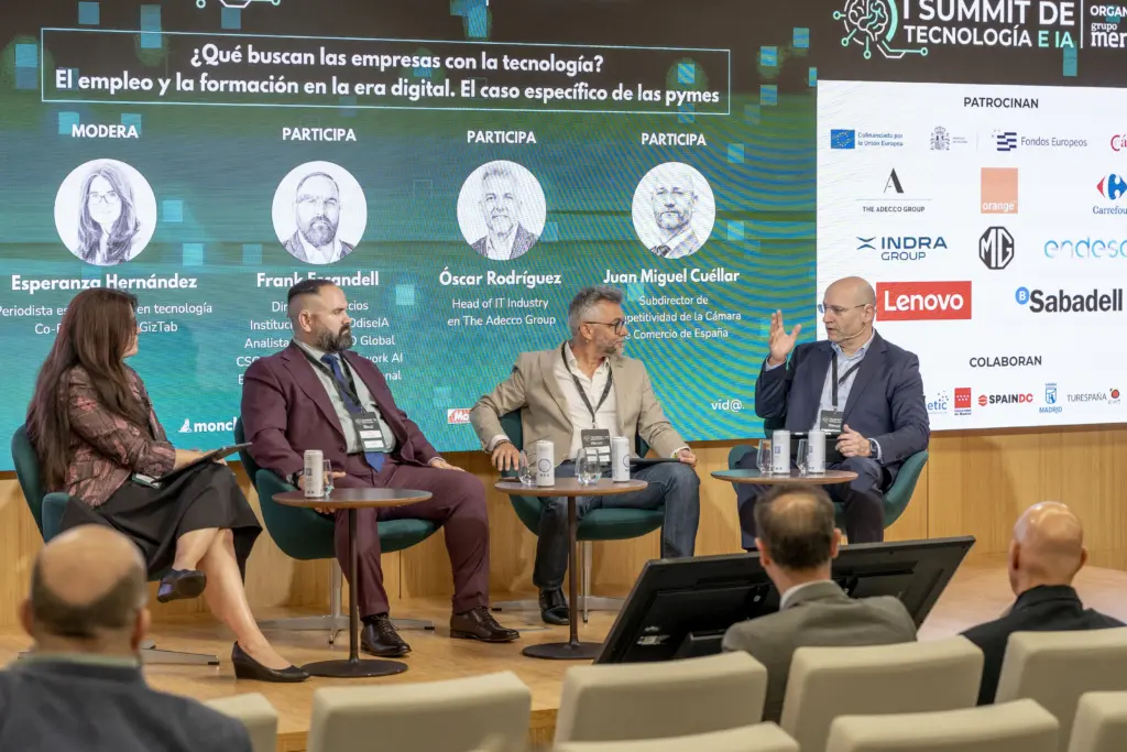 Madrid reúne líderes tecnológicos para debatir innovación, automatización e inteligencia artificial aplicada a negocios 3 Vida.es Mesa 3 Vida.es