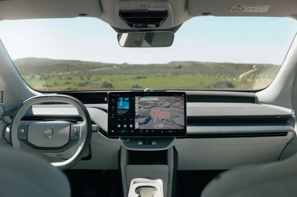 Volvo EX60: cuando la electricidad se convierte en el idioma del futuro 4 15