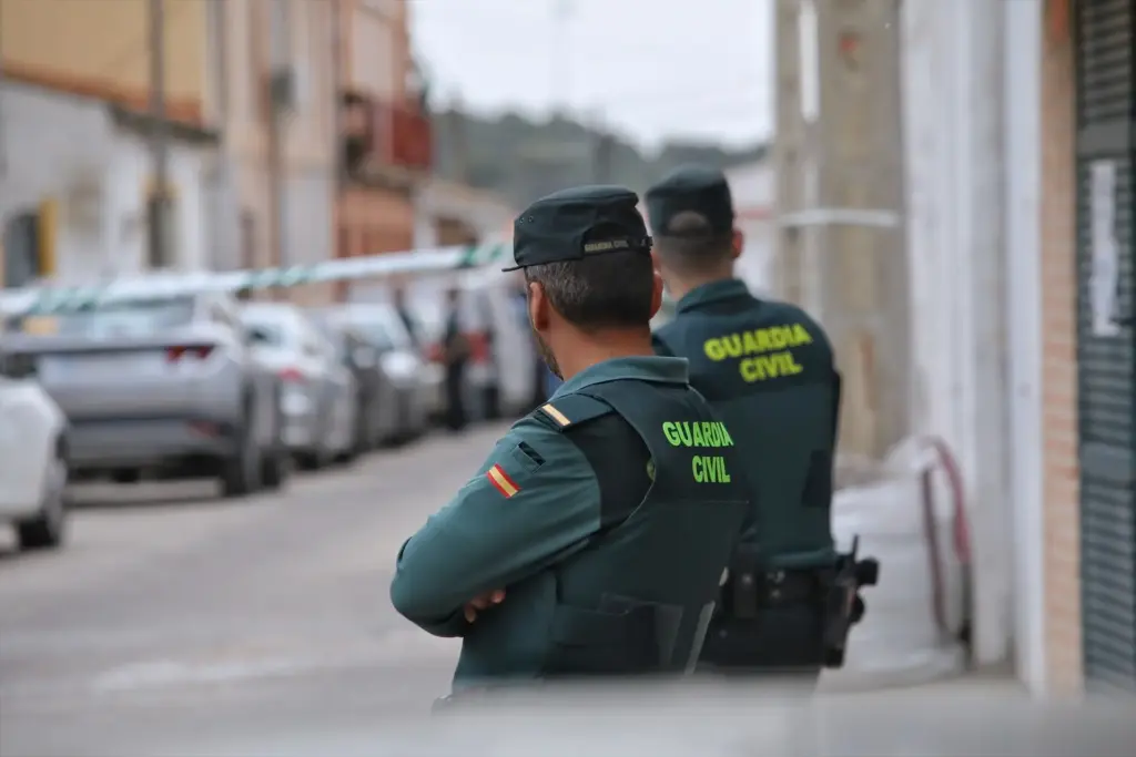 Operativo de la Guardia Civil en Alcobendas: 29 personas detenidas y más de 25 inspecciones por robo de cobre 1 Varios agentes de la Guardia Civil (Fuente: Agencias)