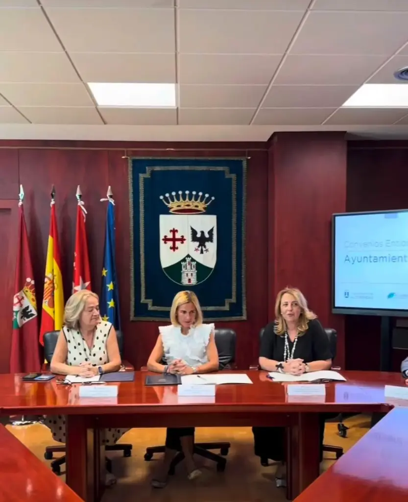 El Ayuntamiento de Alcobendas ratifica el convenio anual con la Entidad Urbanística de Conservación El Soto de La Moraleja para 2026 2 image 2