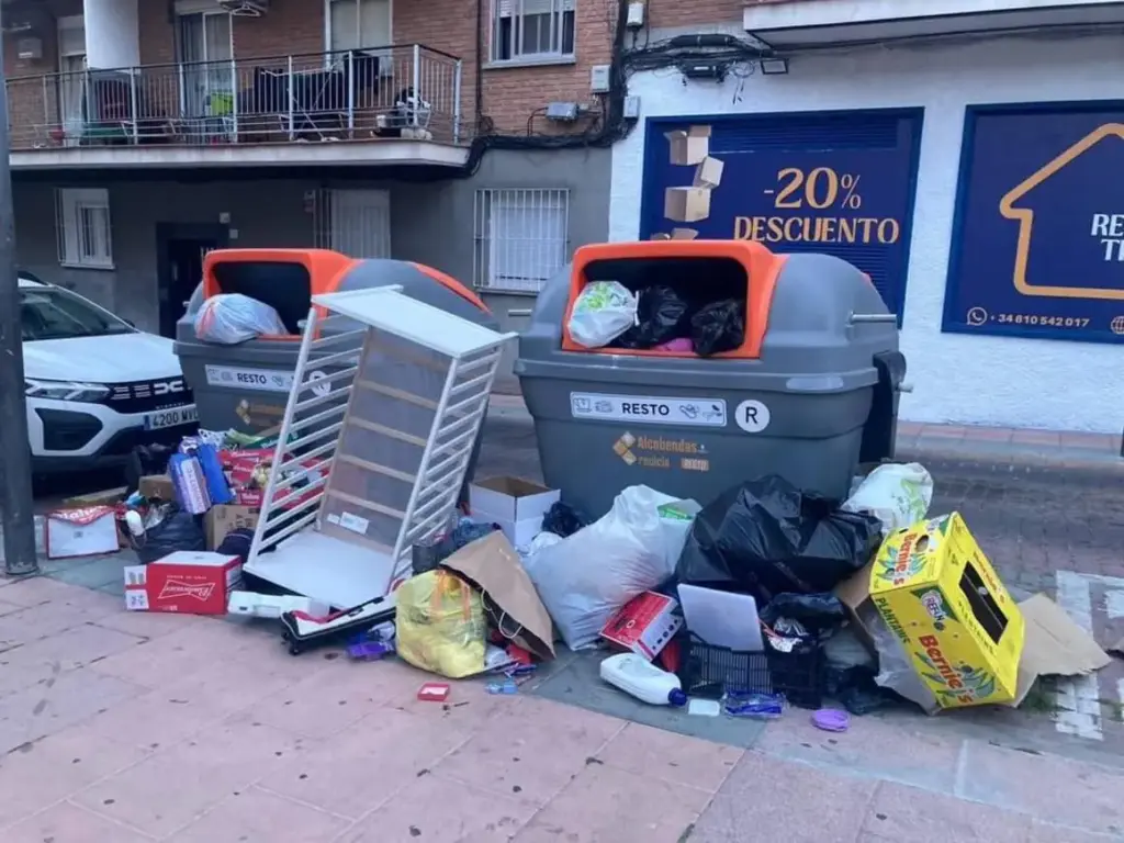Alcobendas bajo la lupa: El contraste entre la «Escoba de Platino 2026» y la realidad de sus calles 2 img 6 1781610437485