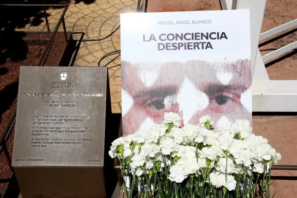 Alcobendas se prepara para conmemorar el legado de Miguel Ángel Blanco en el vigésimo noveno aniversario de su memoria 1 miguel angel blanco alcobendas