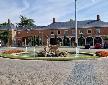 Seguridad frente a estética: La Moraleja debate la integración de tecnología en sus espacios públicos 1 plaza moraleja camara