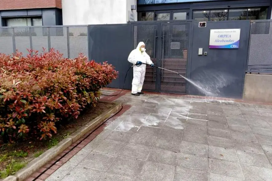 Los avisos por plagas se multiplican en Alcobendas: Estas son las zonas donde más actuó el Ayuntamiento 1 desinfeccion alcobendas