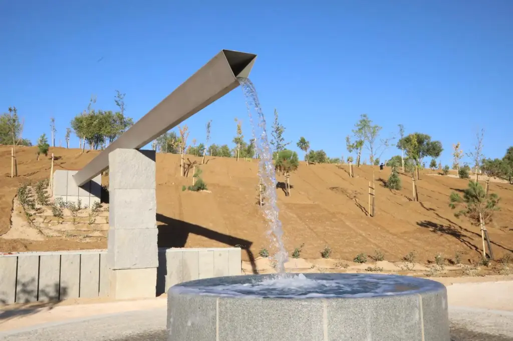 El nuevo parque de Alcobendas que esconde una sorpresa para los niños y unas vistas de 90 kilómetros 2 Fuente.jpg