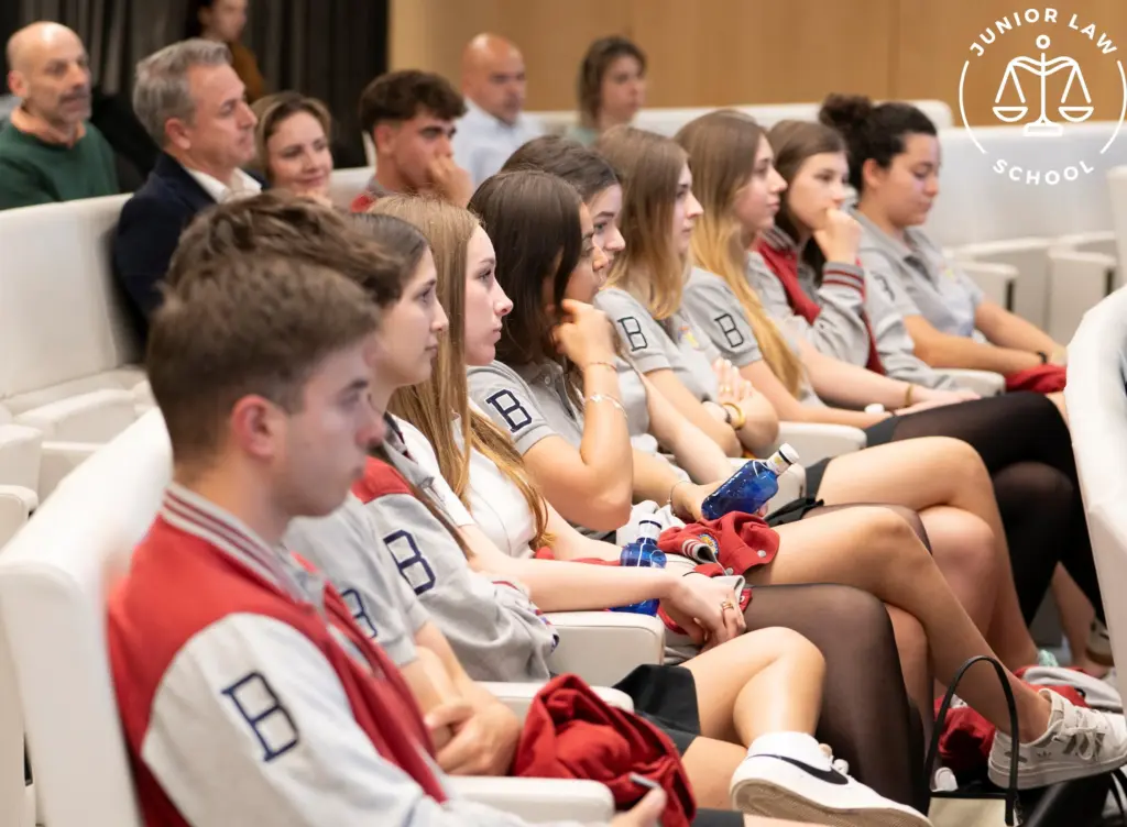 La Moraleja busca a sus futuros abogados: Junior Law School prevé superar los 100 alumnos 2 JUNIOR LAW SCHOOL.