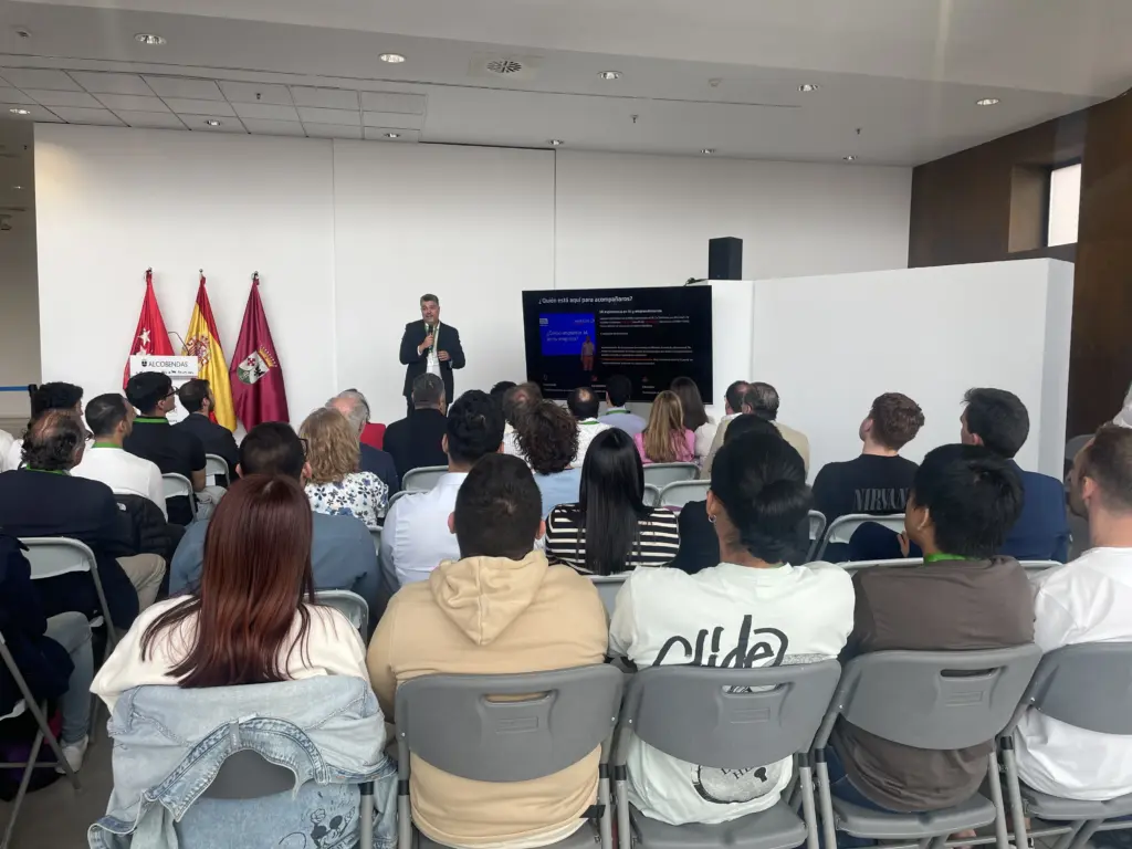 Si tu hijo aún no sabe qué estudiar, atento a lo que se cuece en SUMMIT Alcobendas 2026 2 SUMMIT Alcobendas - Fotografias (3)