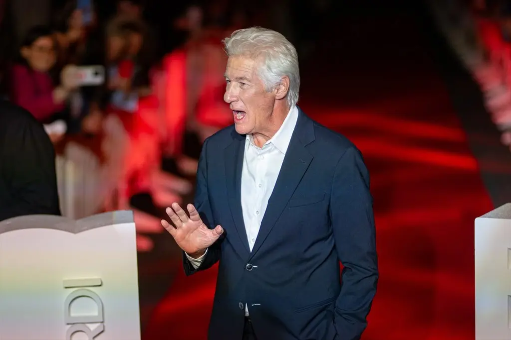 El imperio inmobiliario de Richard Gere: así amasa dinero el actor de Pretty Woman que vive en Alcobendas 1 Richard Gere posa durante un photocall